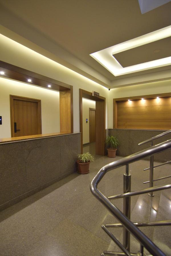Hotel Dasya - Formerly Nice Stay The Business Hotel Бангалор Екстериор снимка