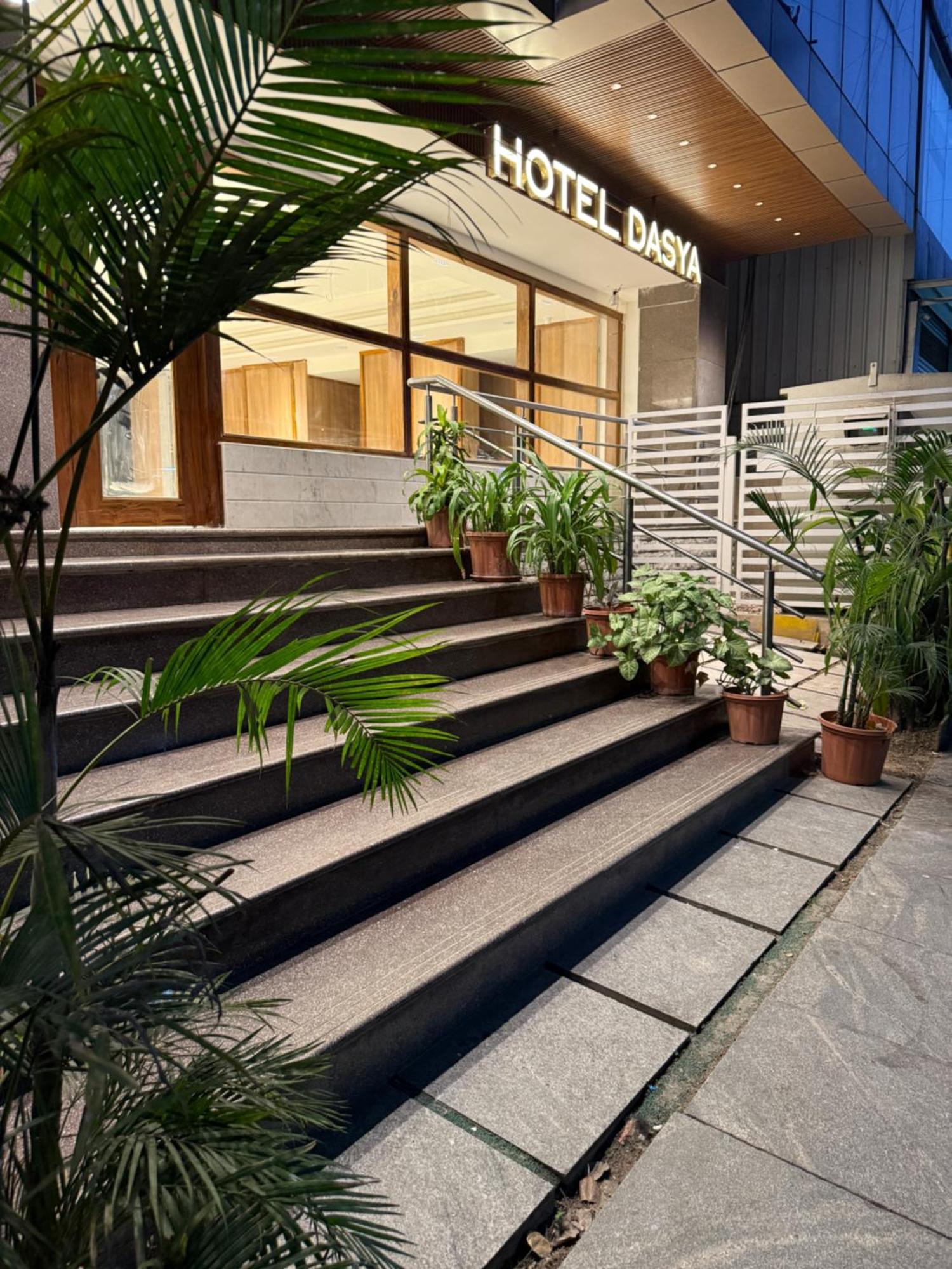 Hotel Dasya - Formerly Nice Stay The Business Hotel Бангалор Екстериор снимка